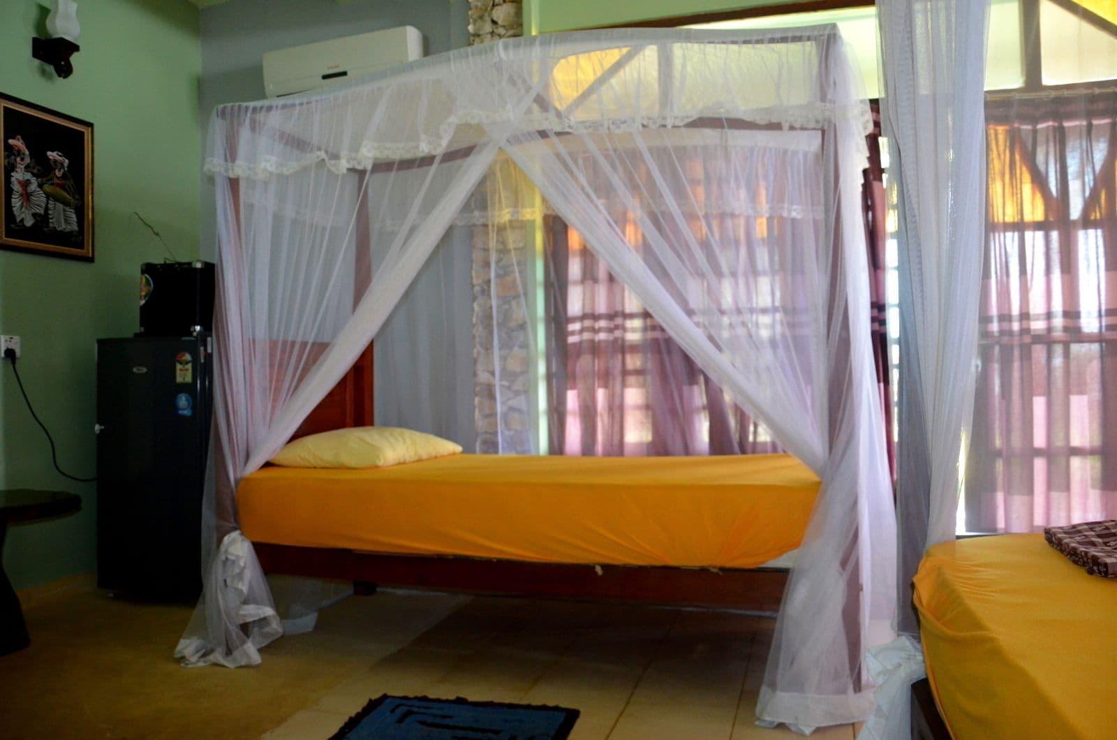 Time N Tide Beach Resort Hikkaduwa Kültér fotó