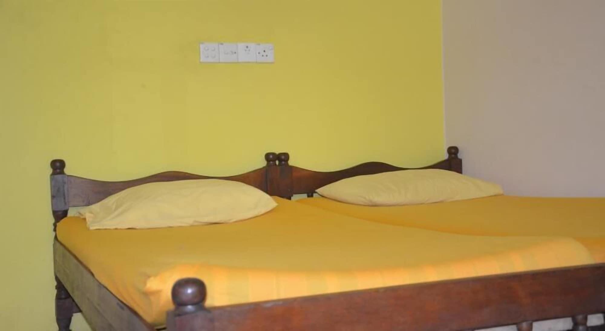 Time N Tide Beach Resort Hikkaduwa Kültér fotó