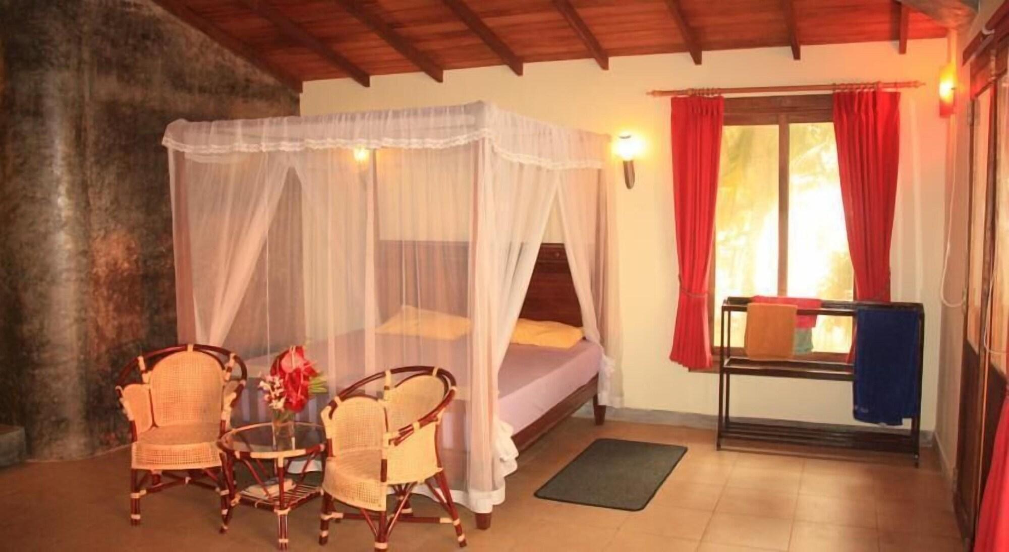 Time N Tide Beach Resort Hikkaduwa Kültér fotó