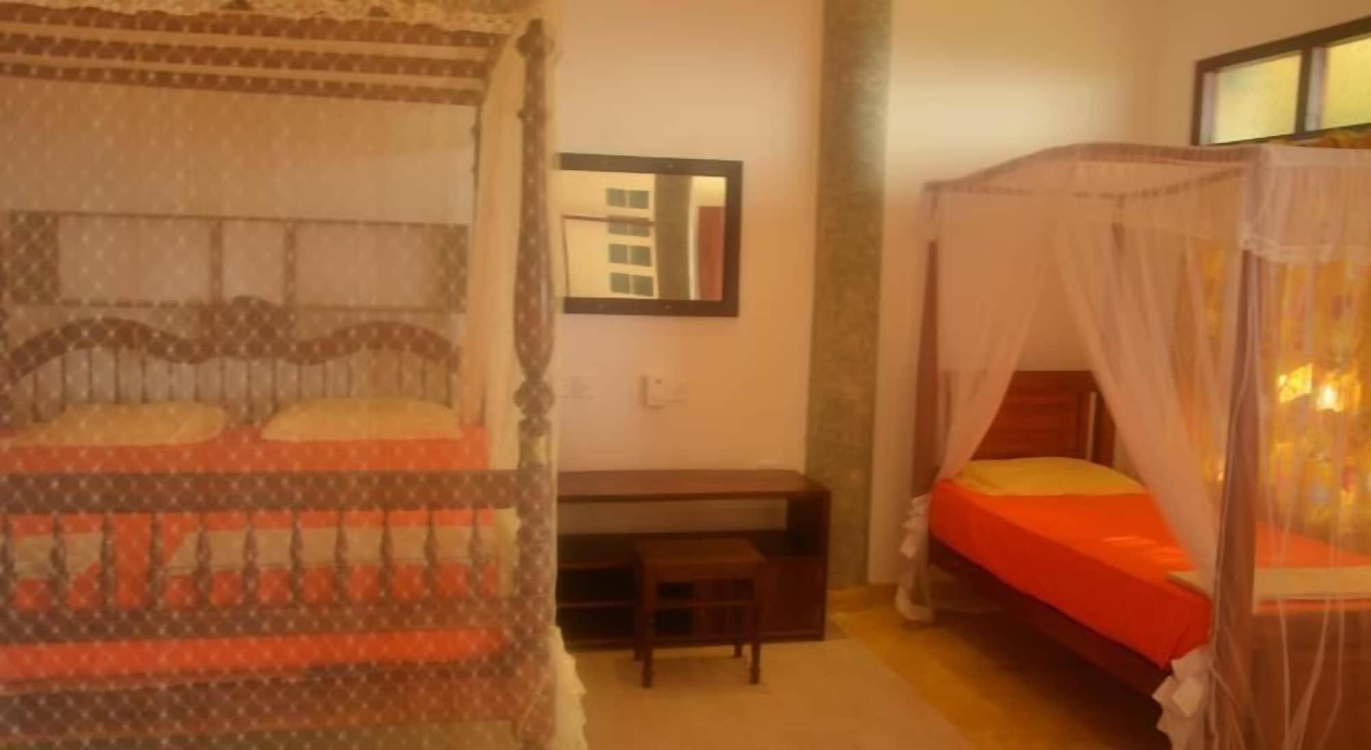 Time N Tide Beach Resort Hikkaduwa Kültér fotó