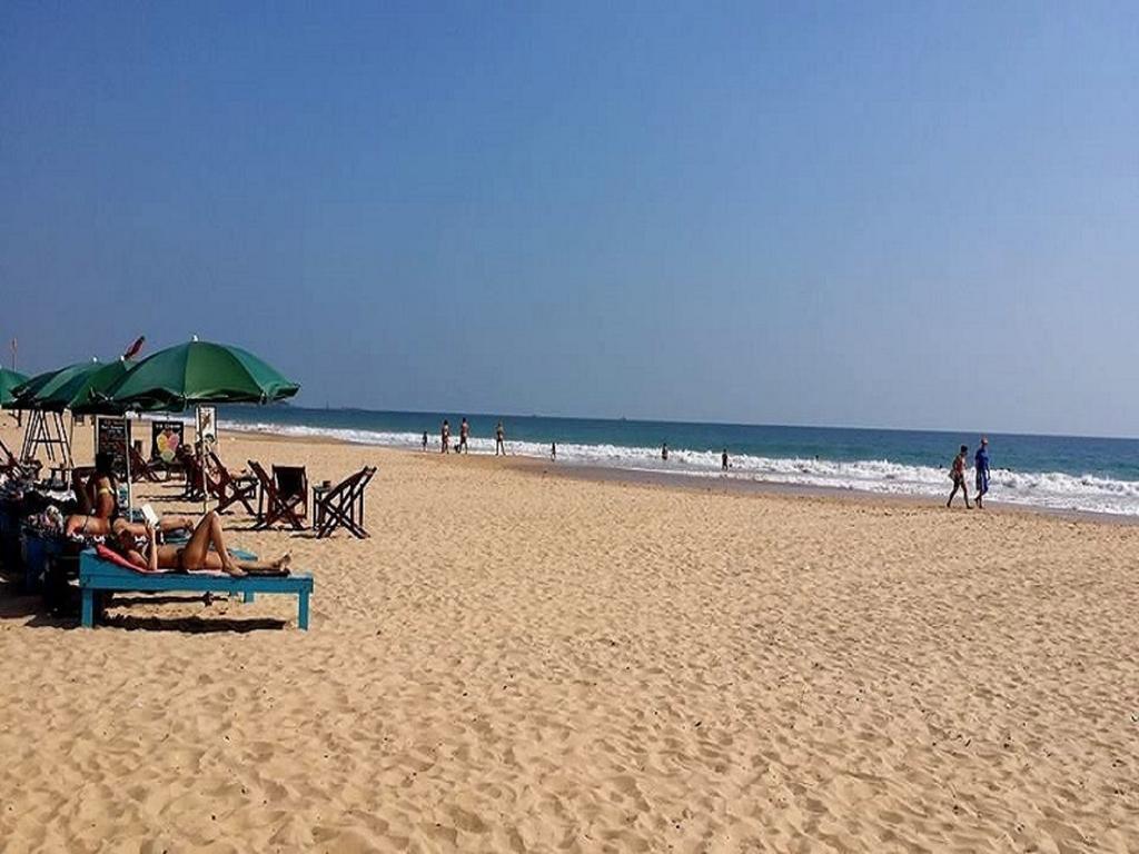 Time N Tide Beach Resort Hikkaduwa Kültér fotó
